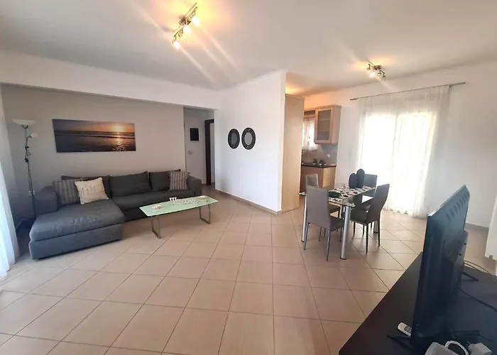 Elia Mare ماستيخاري